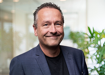 Dr. Alexander Müller
